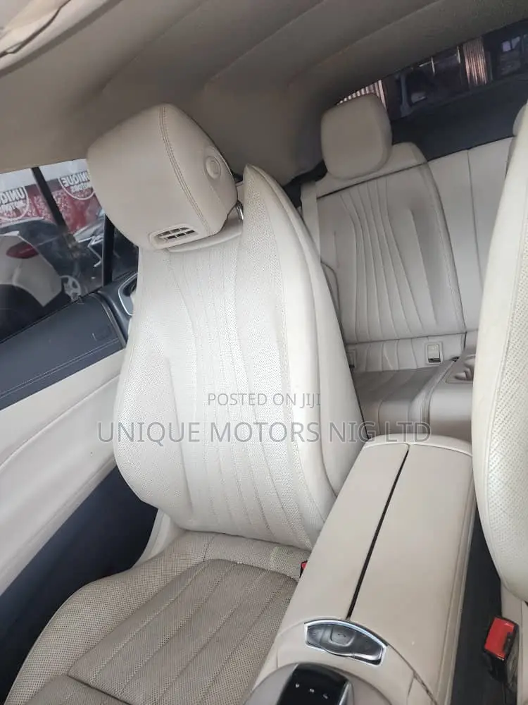 Mercedes-Benz E450 2020 Green