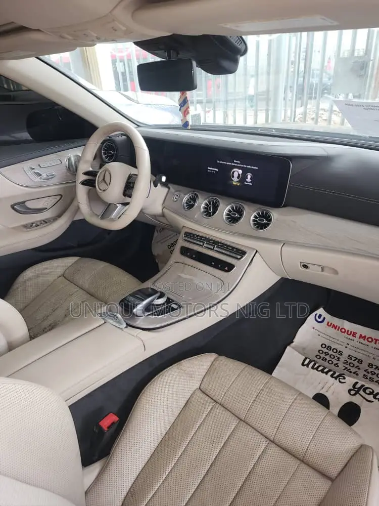 Mercedes-Benz E450 2020 Green