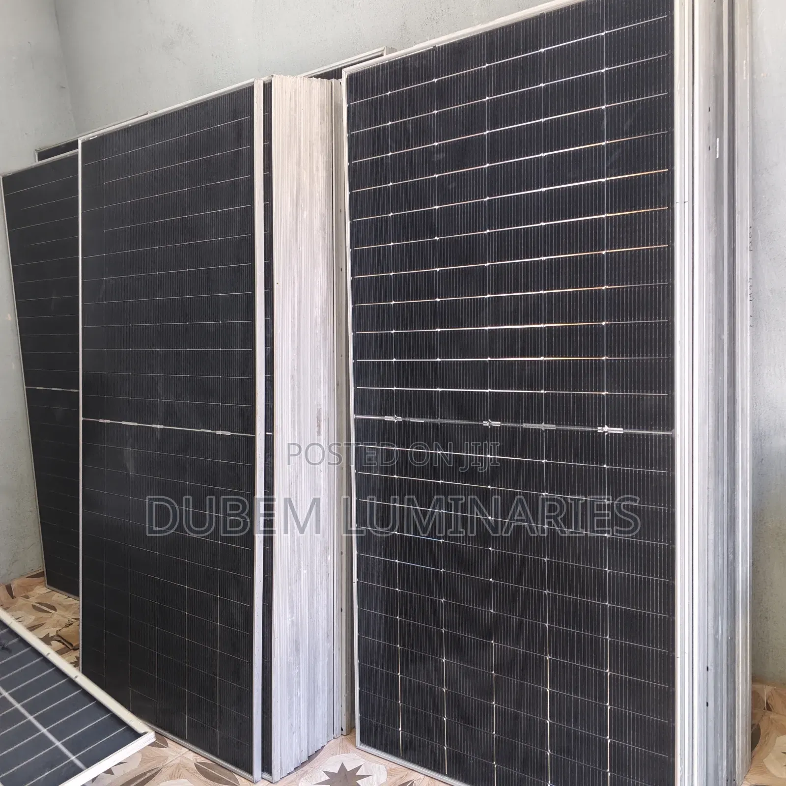650 Watts Panels