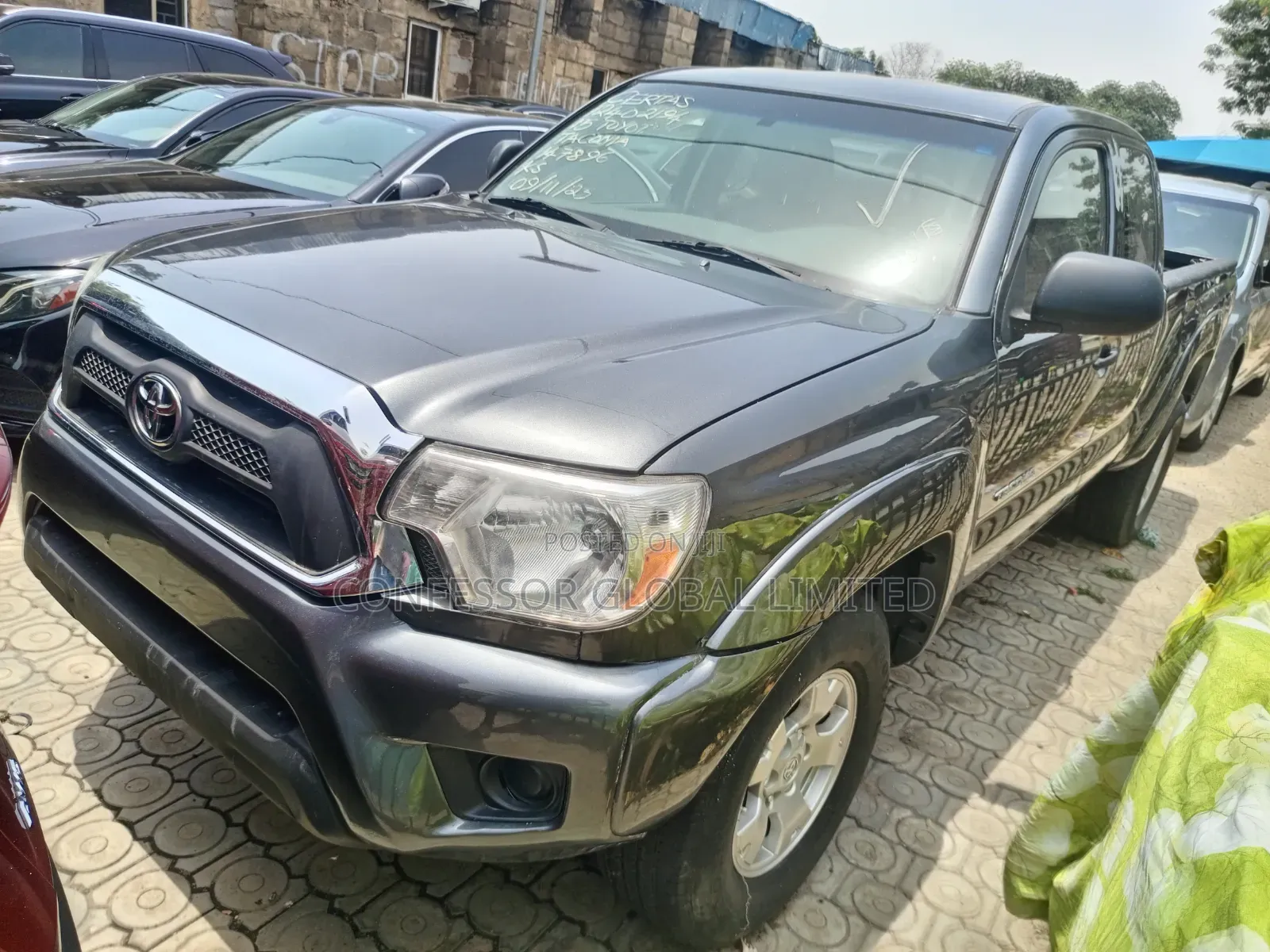 Toyota Tacoma 2015 Gray