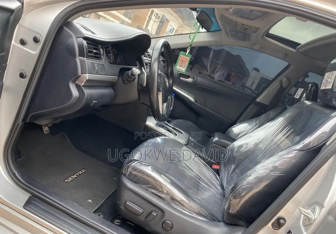 Toyota Camry 2014 Silver