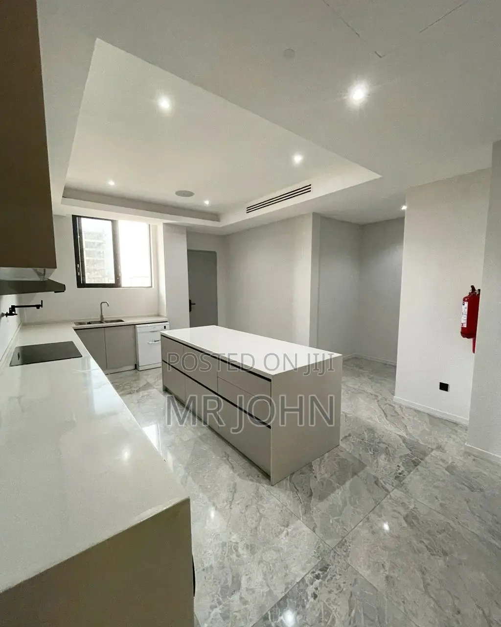 4bdrm Apartment in Ikoyi Owo Pr for rent