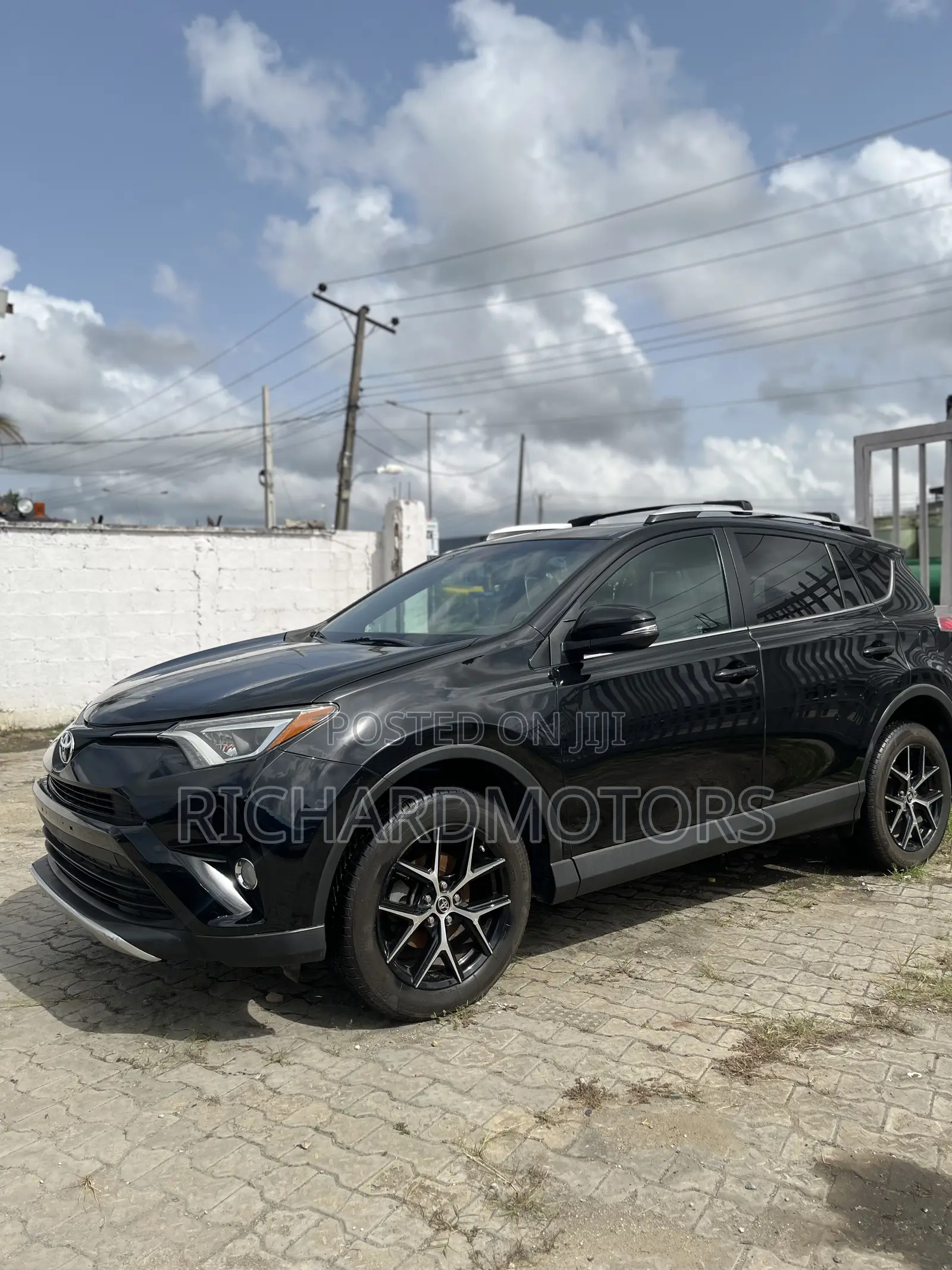 Toyota RAV4 SE AWD (2.5L 4cyl 6A) 2016 Black