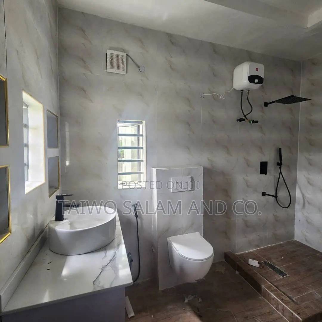 Furnished 4bdrm Duplex in Bodija for sale