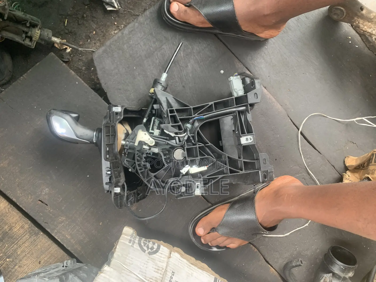 Ford Escape Gear Selector