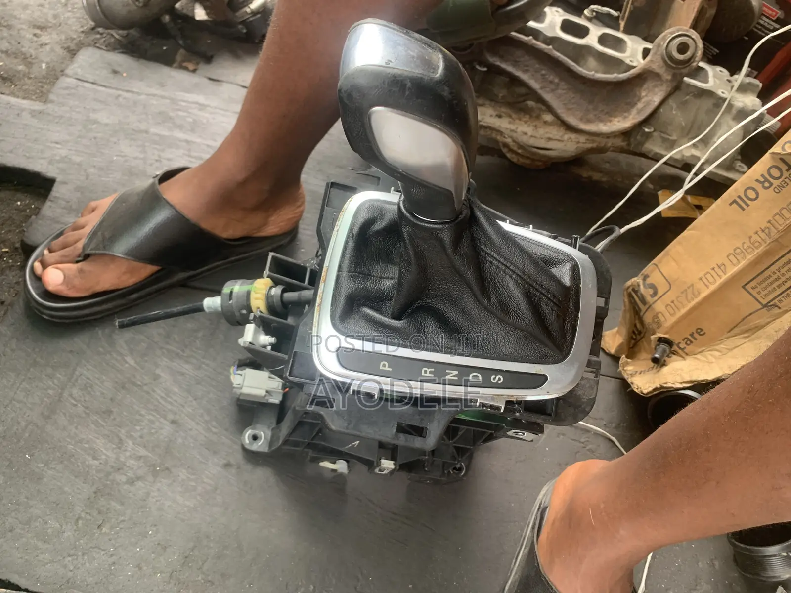 Ford Escape Gear Selector