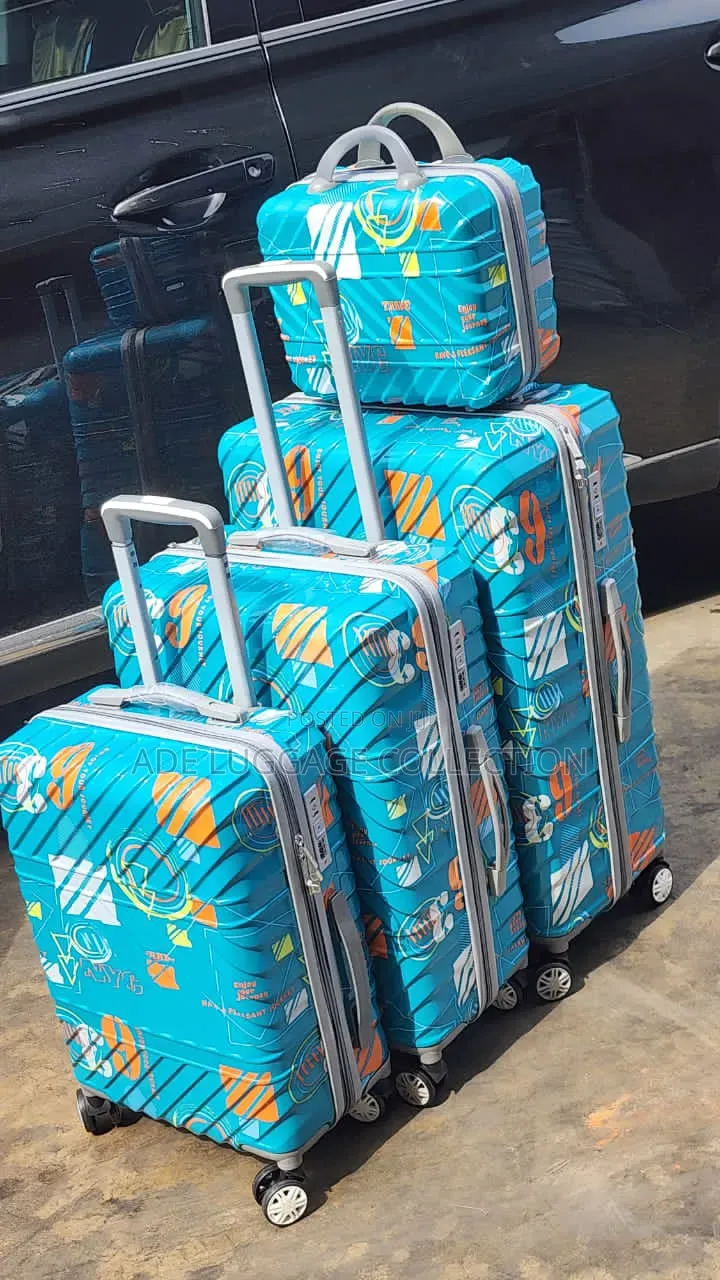Plastic Luggage Box