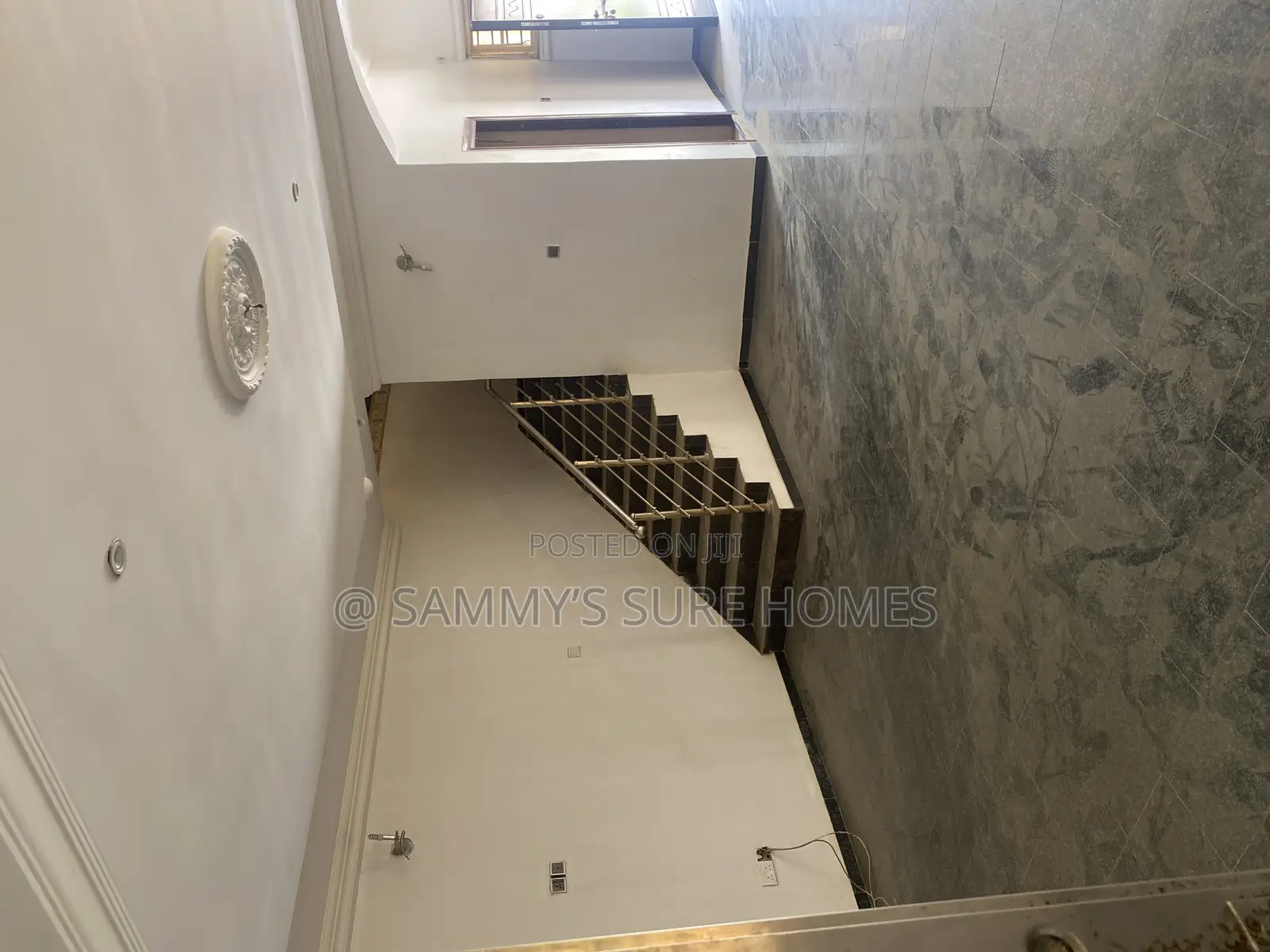 4bdrm Duplex in Sahara Estate for rent