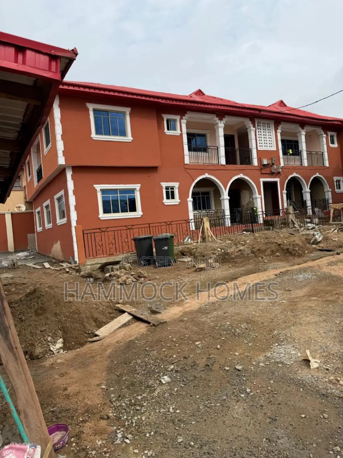 3bdrm Block of Flats in Unity Estate for rent