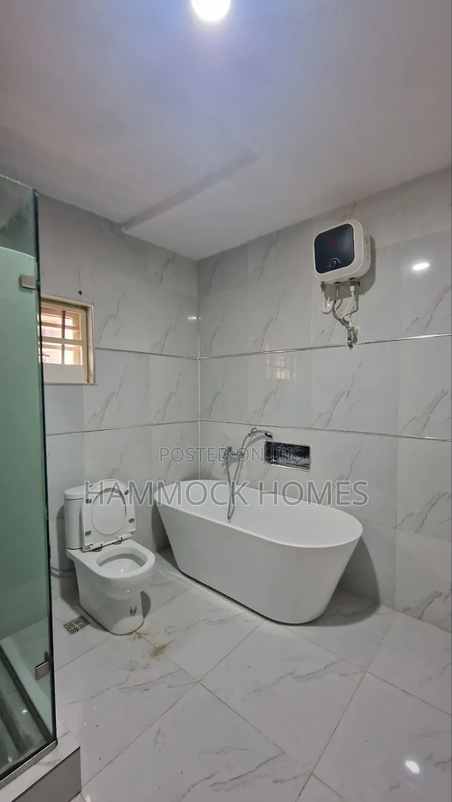 4bdrm Duplex in Emmanuel Estate, Idishin for sale
