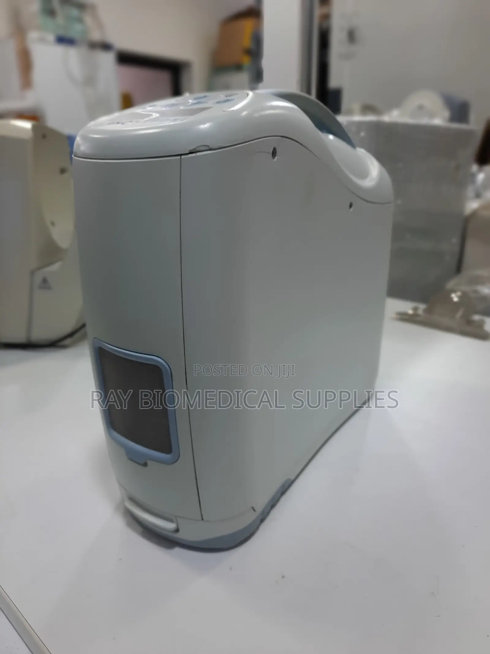 Inogen One G2 Portable Oxygen Concentrator–Lightweight, Travel-Ready