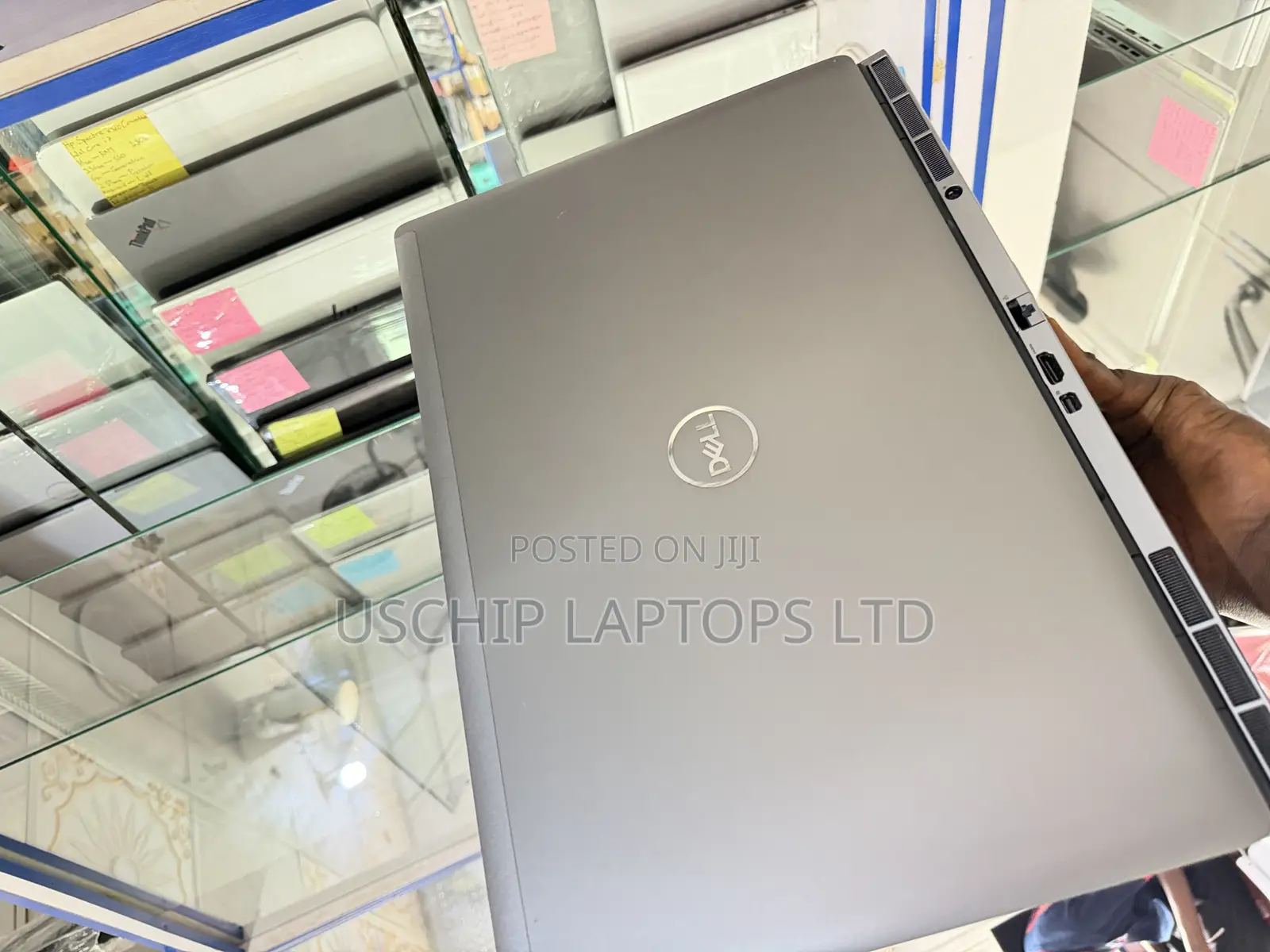 Laptop Dell Precision 7760 64GB Intel Xeon SSD 512GB