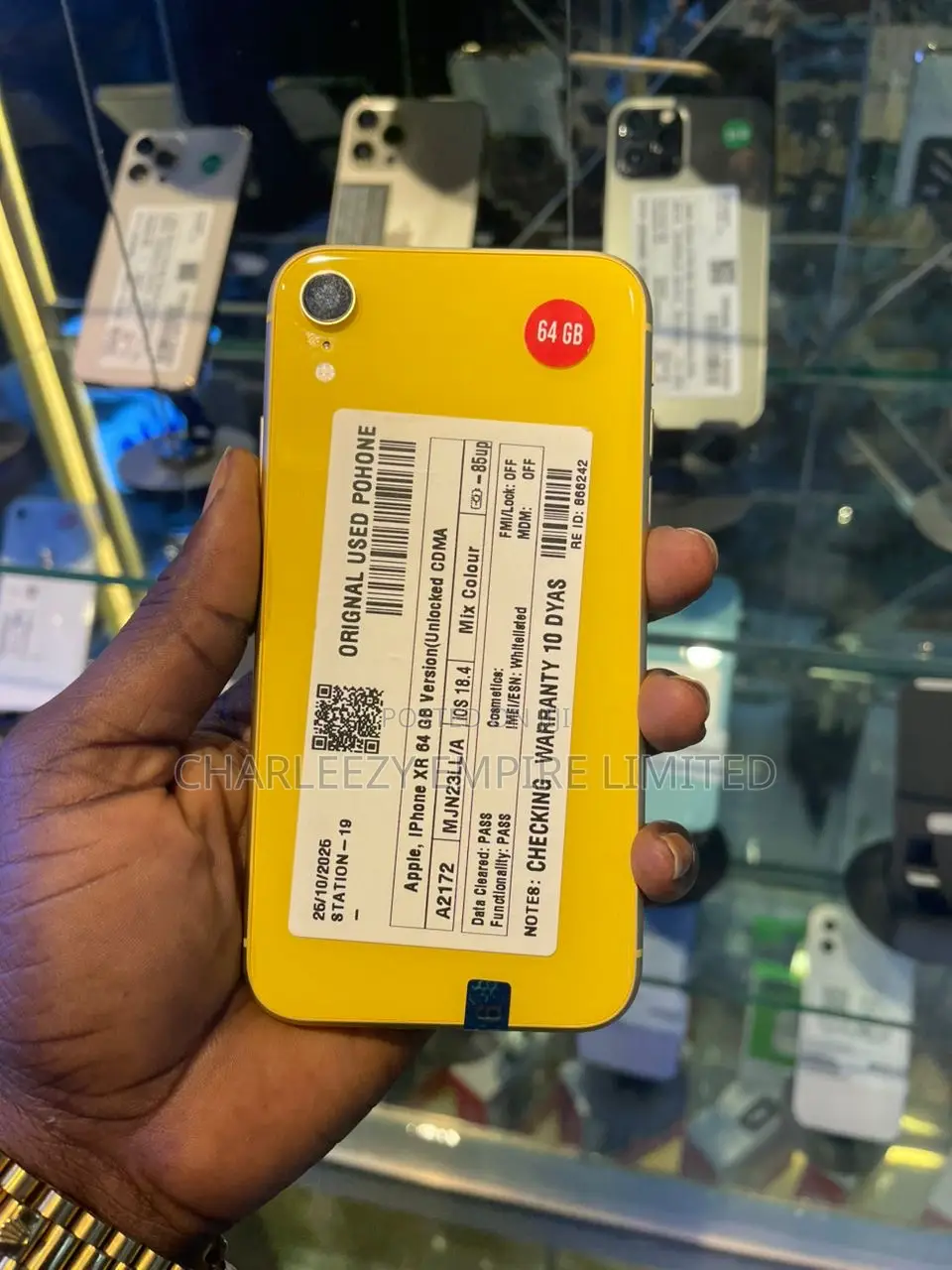 Apple iPhone XR 64 GB Yellow