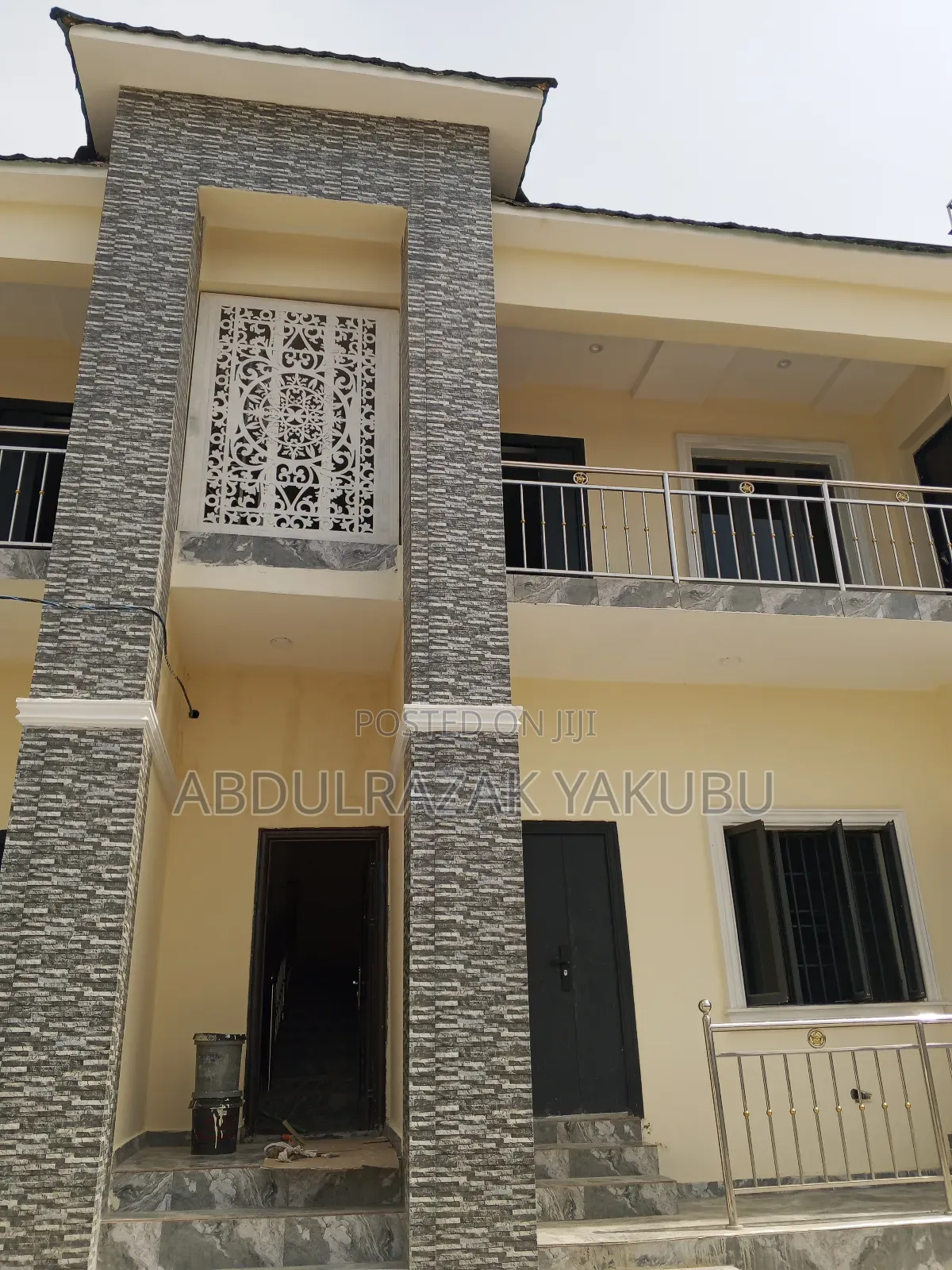 2bdrm Block of Flats in Along Jedo, Sabon Lugbe for rent