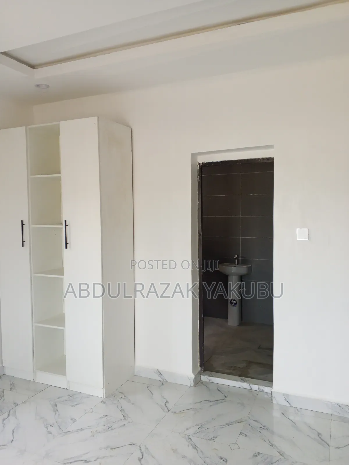 2bdrm Block of Flats in Along Jedo, Sabon Lugbe for rent