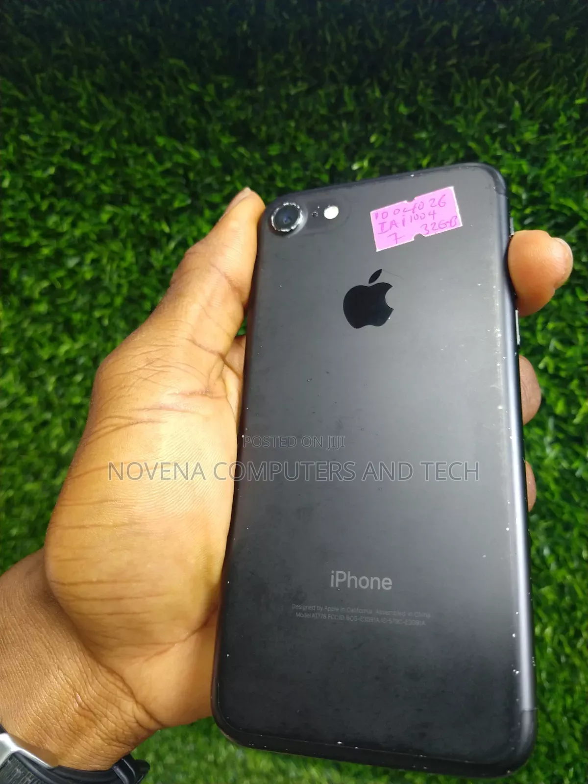 Apple iPhone 7 32 GB Black