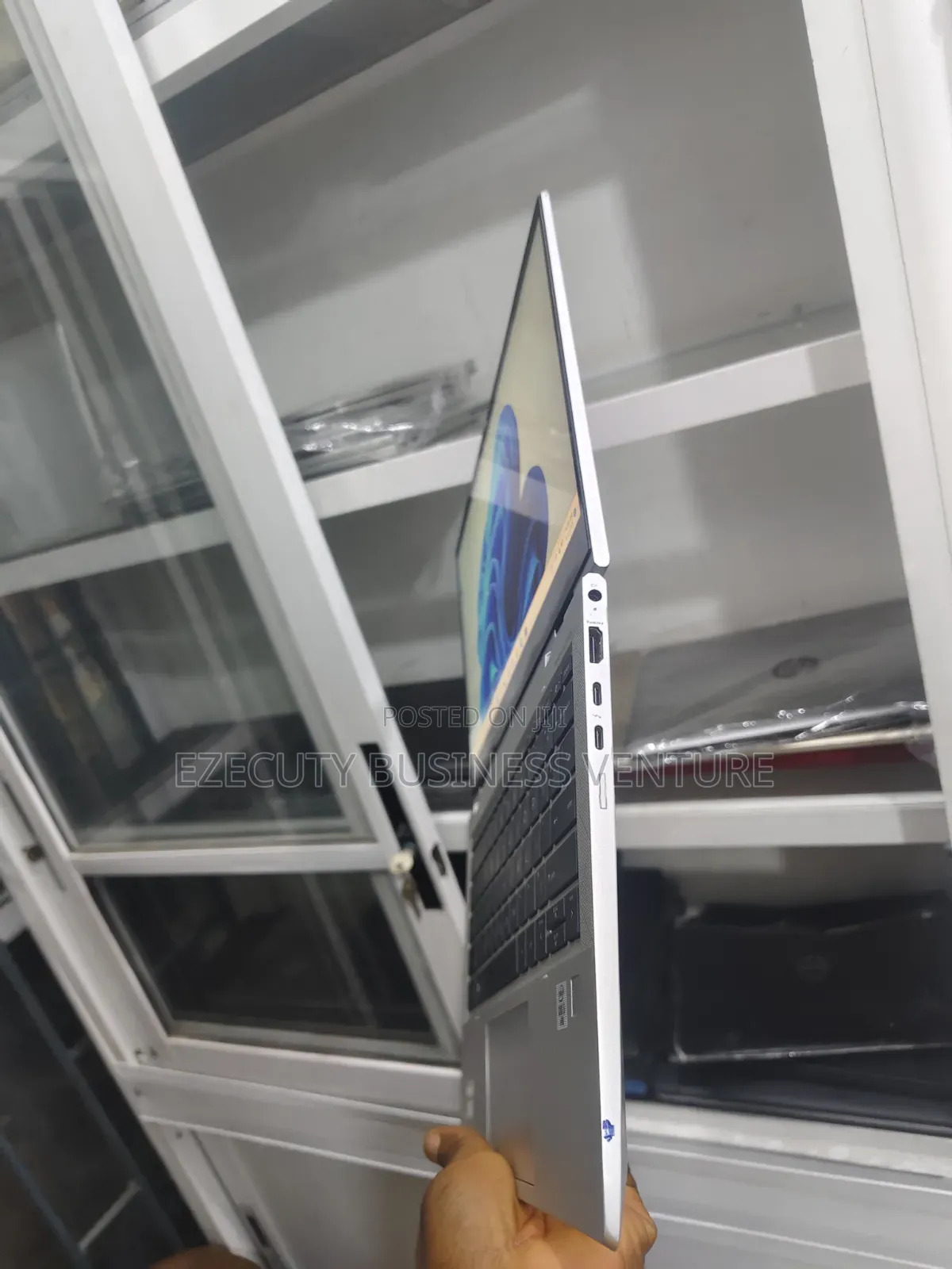 Laptop HP EliteBook 830 G7 16GB Intel Core i5 SSD 256GB