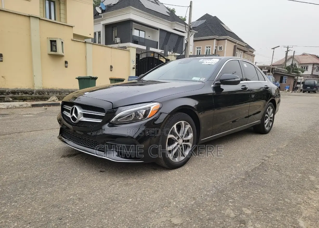 Mercedes-Benz C300 Sport 4Matic Sedan AWD (2.0L 4cyll 7A) 2016 Black