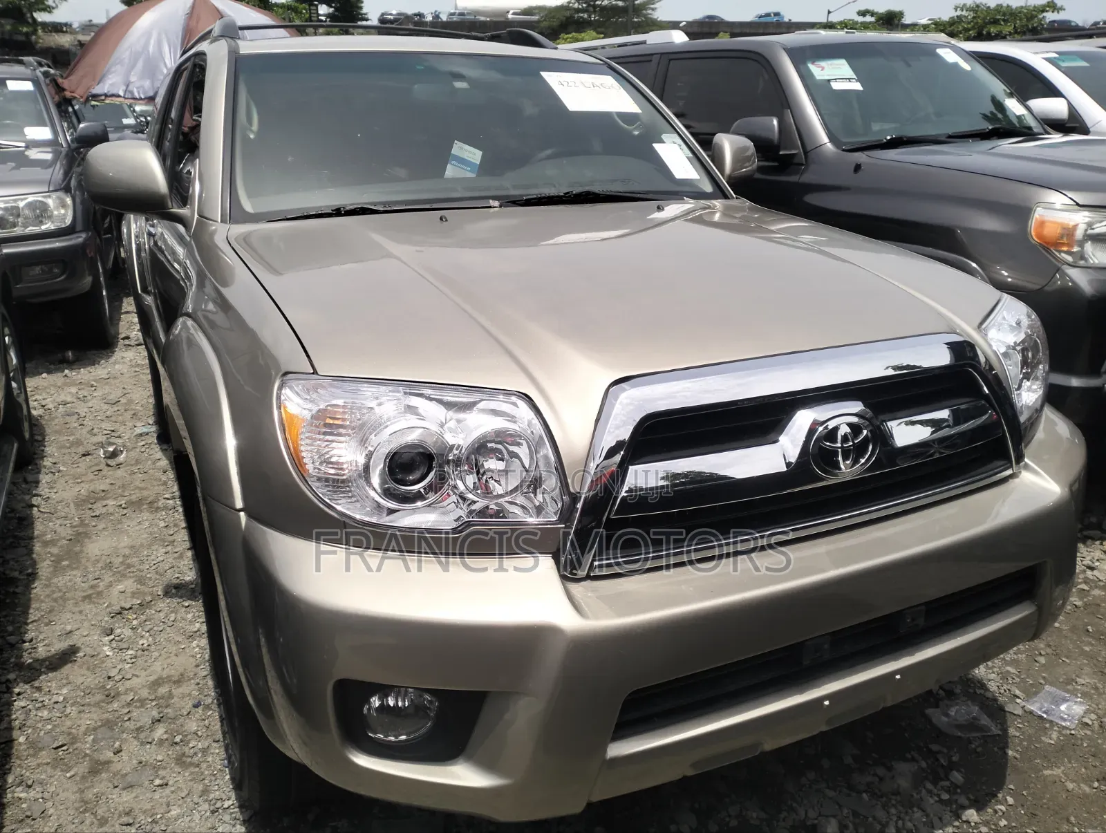 Toyota 4-Runner 2008 Gold