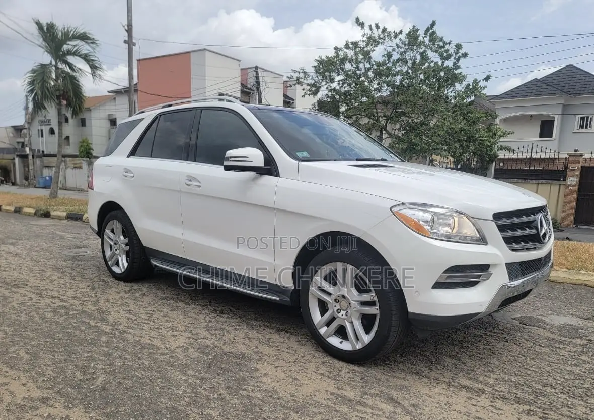 Mercedes-Benz M Class ML350 4MATIC 4dr SUV AWD (3.5L 6cyl 7A) 2015 White