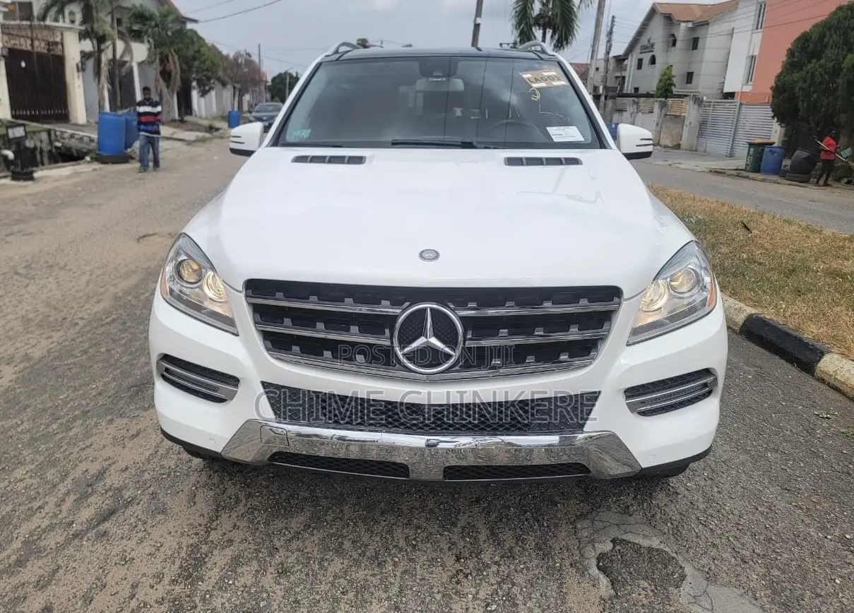 Mercedes-Benz M Class ML350 4MATIC 4dr SUV AWD (3.5L 6cyl 7A) 2015 White