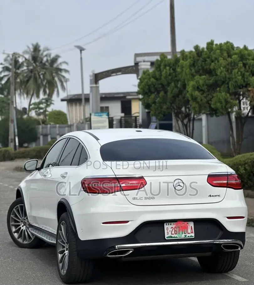 Mercedes-Benz GLC-Class 2019 White