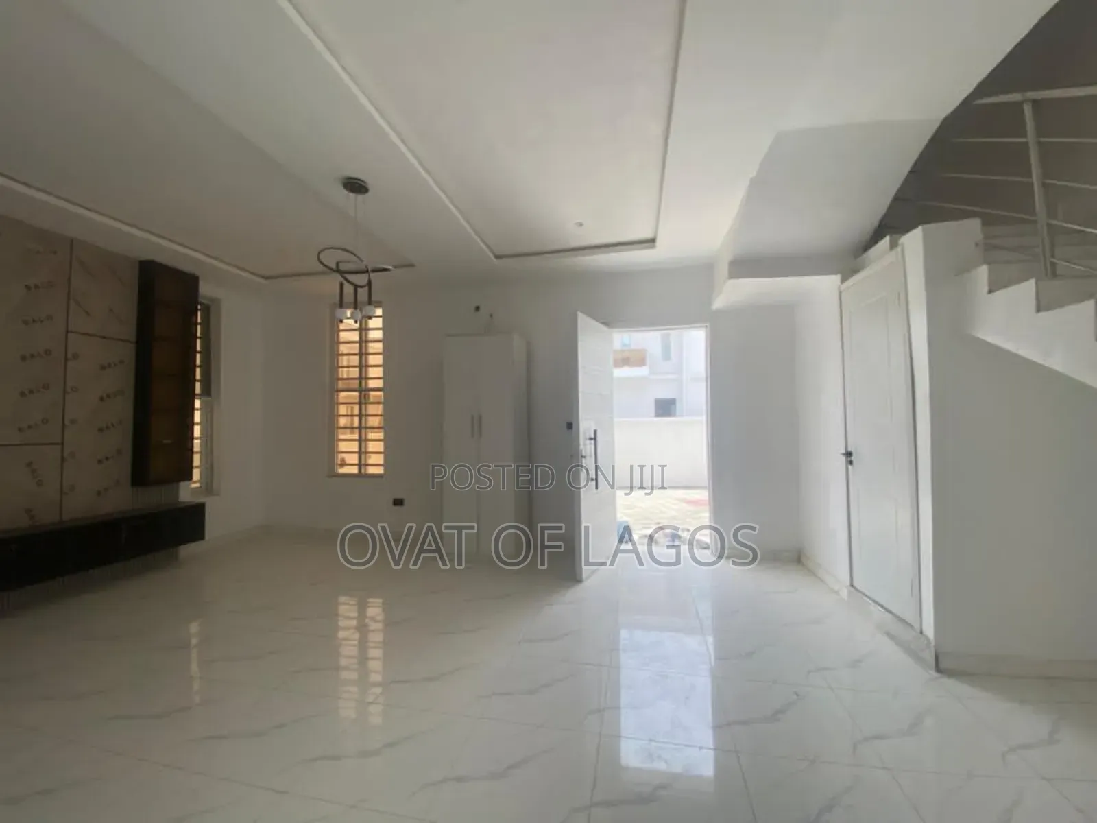 4bdrm Duplex in Ikota Villa for rent