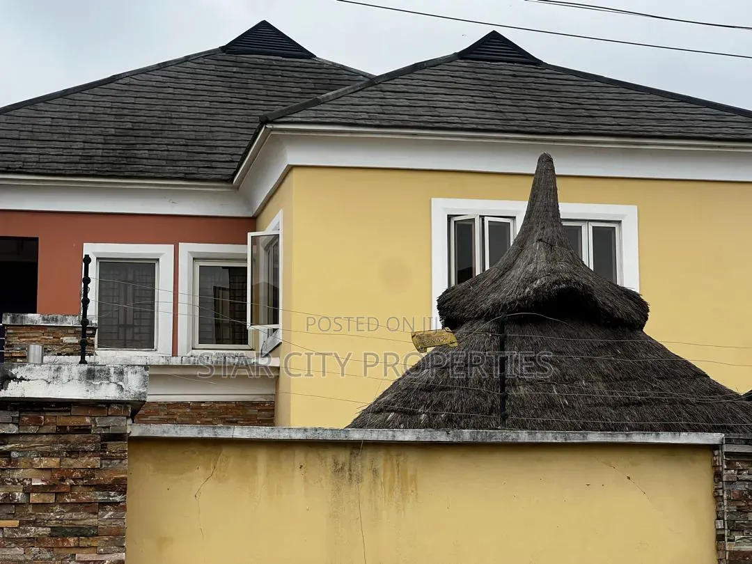 5bdrm Duplex in Isheri North Gra for sale
