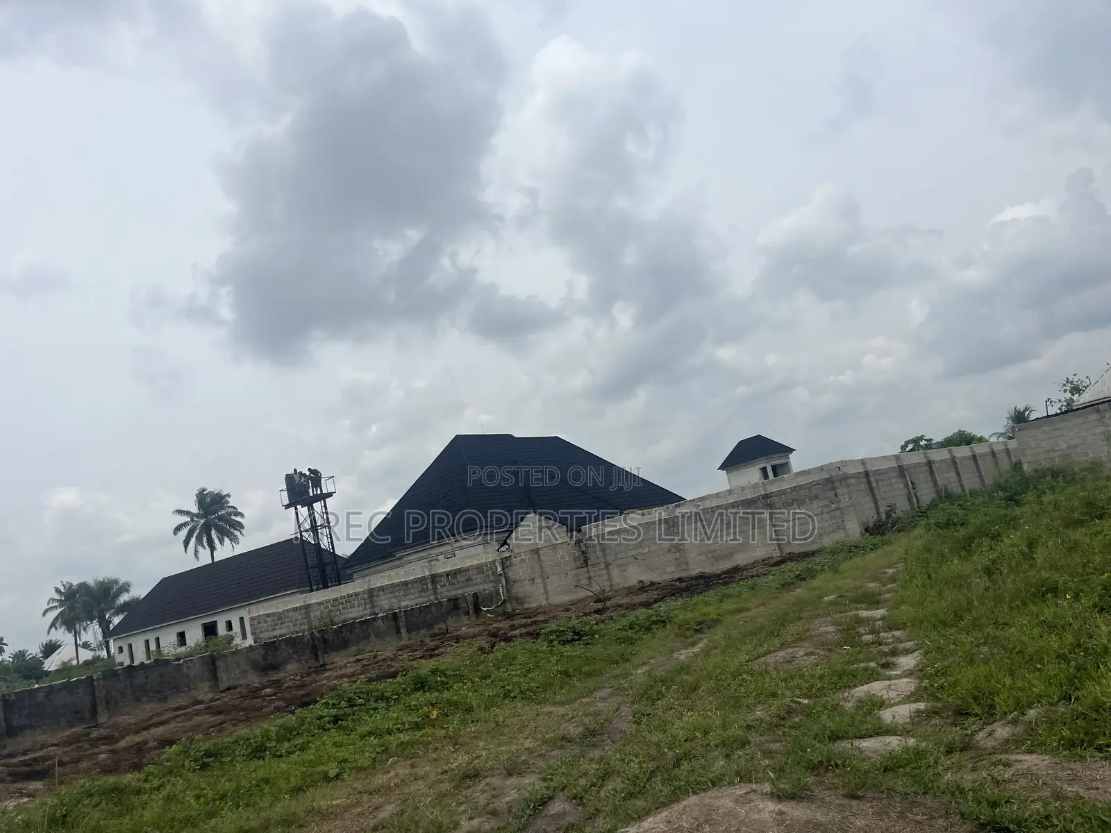 Cofo Inview at Transwoji Close to Golf Estate