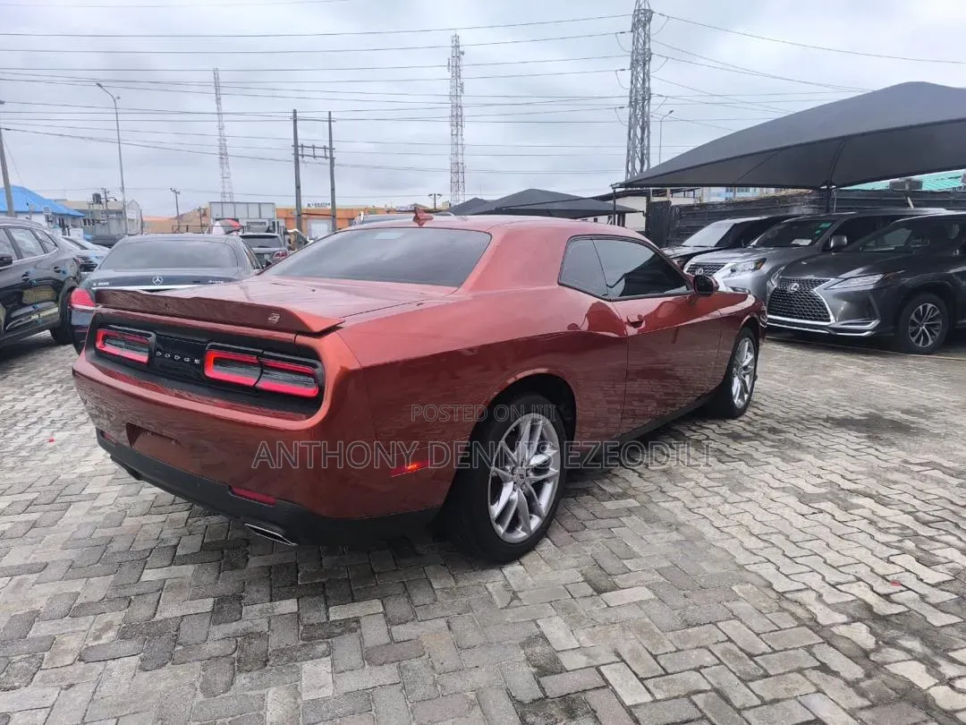 Dodge Challenger GT 2023 Orange
