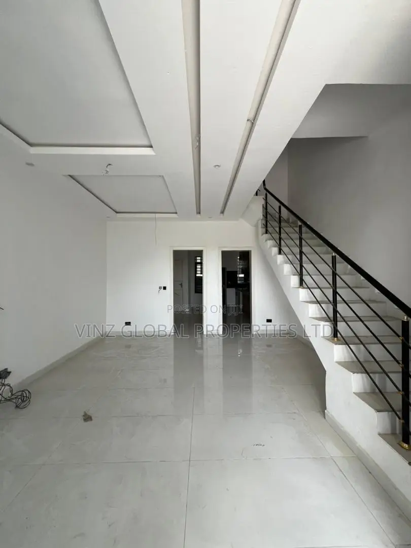 3bdrm Duplex in Ajah for rent