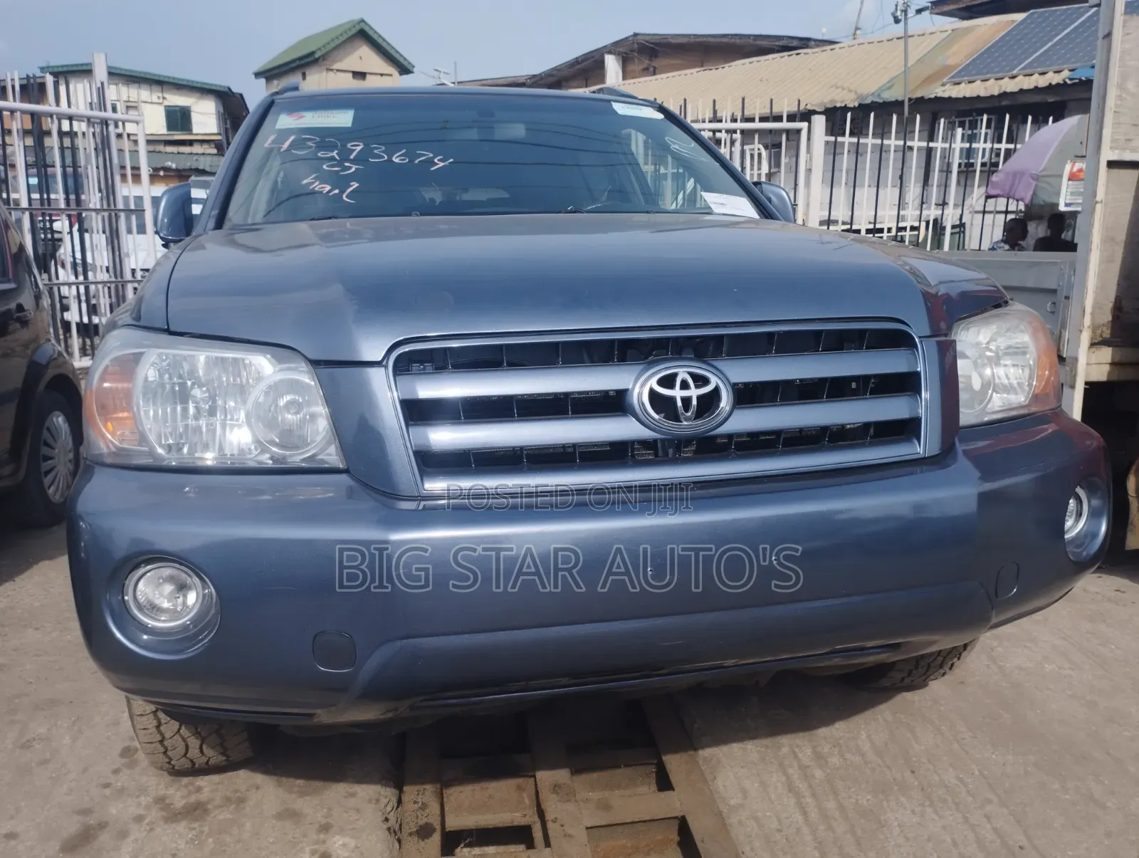Toyota Highlander V6 2005 Blue