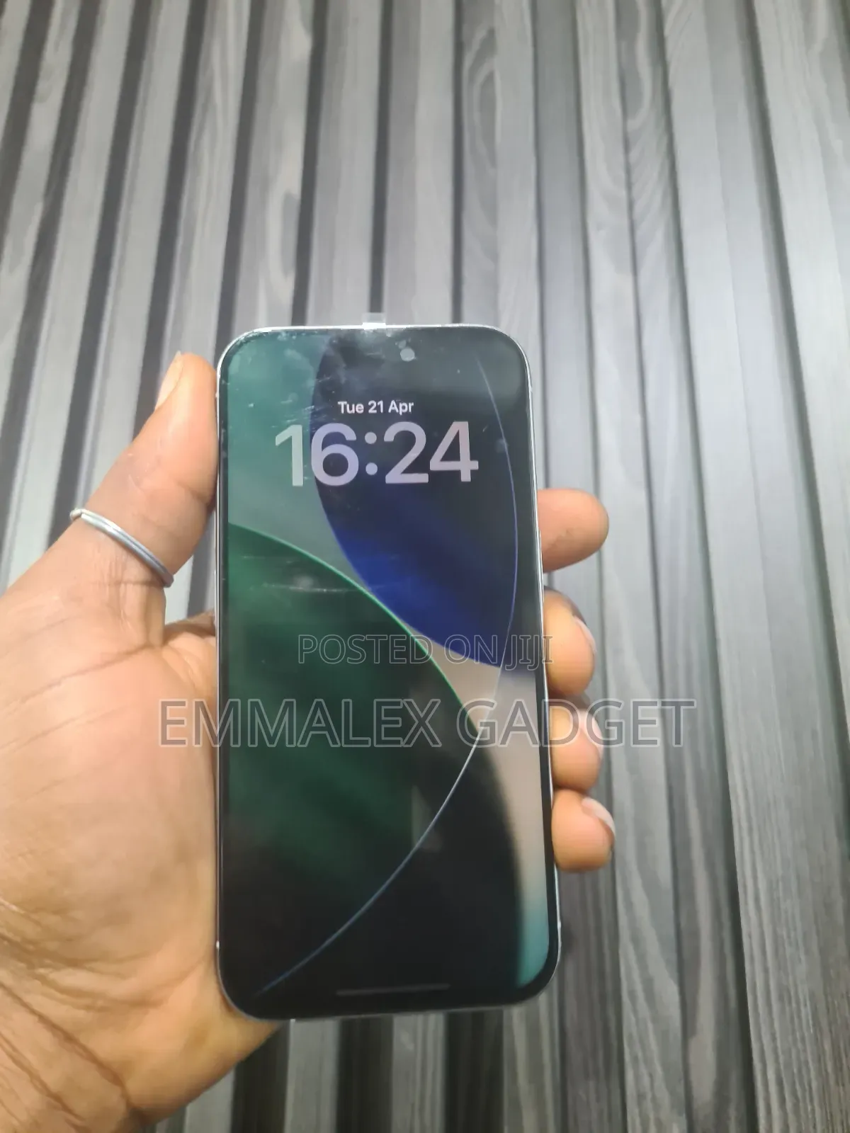 Apple iPhone 15 Pro 128 GB Gray