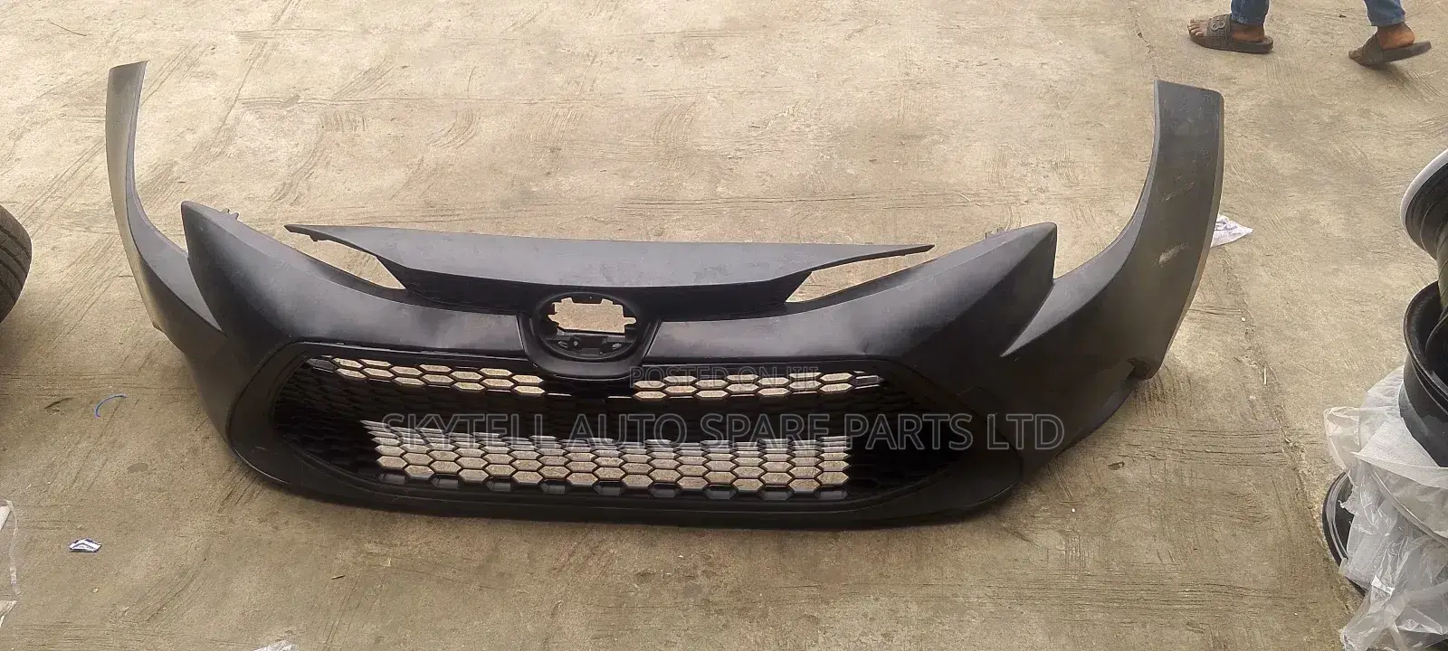 Complete Front Bumper for Toyota Corolla 2020 Le