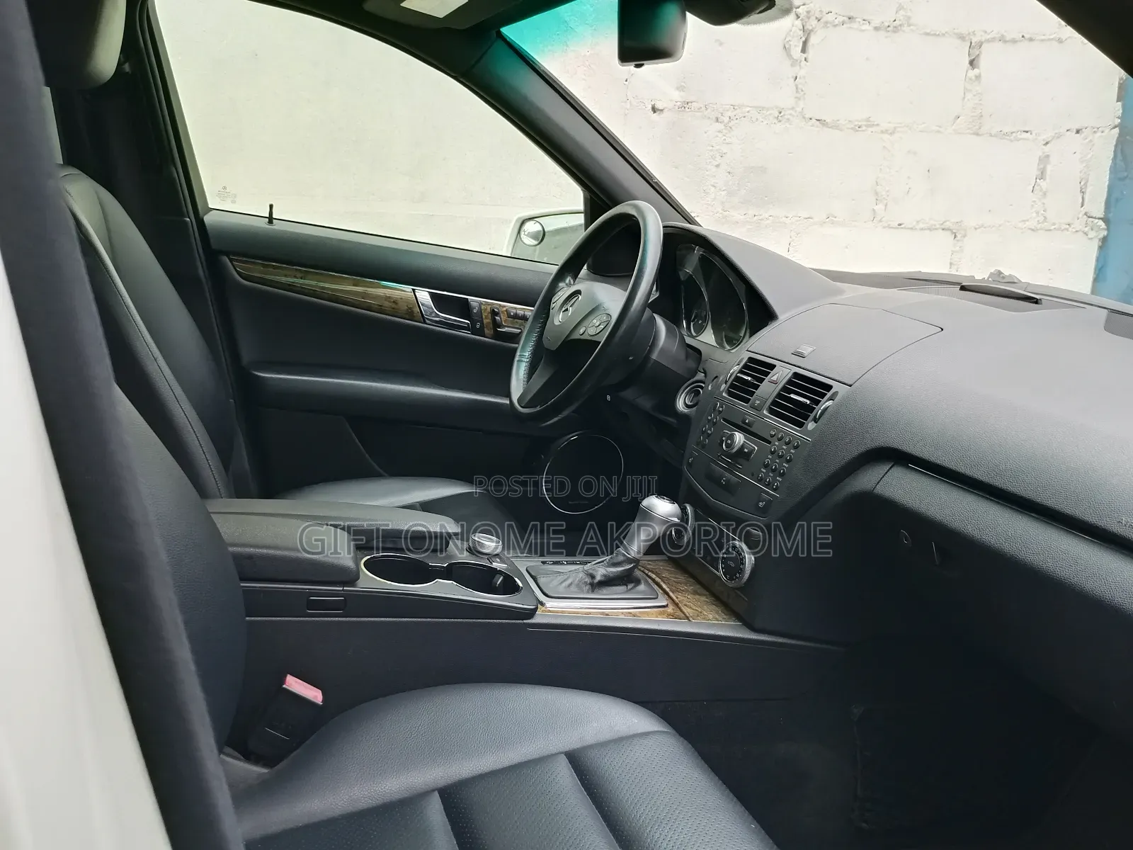 Mercedes-Benz C300 2010 White