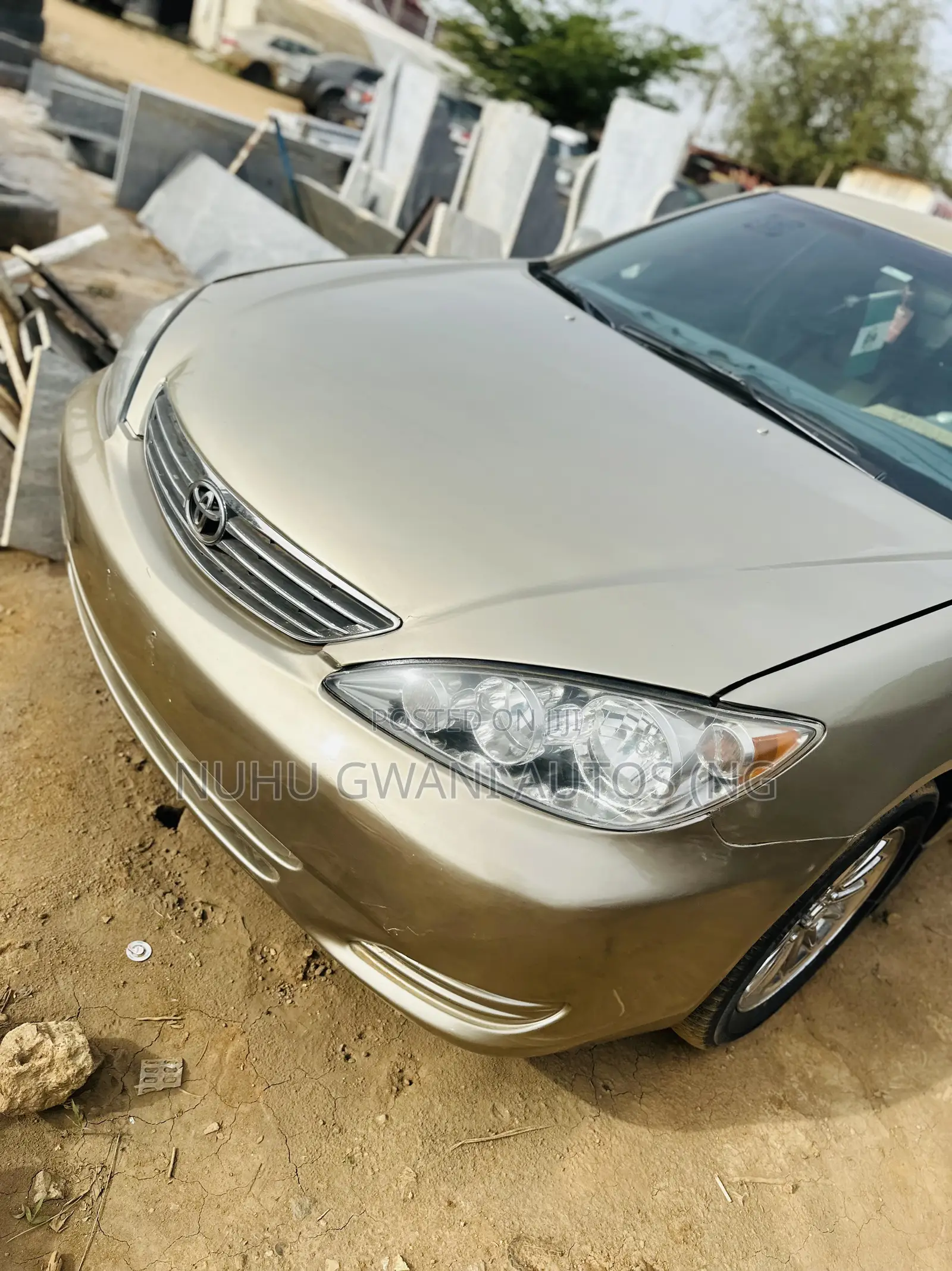 Toyota Camry 2006 Gold