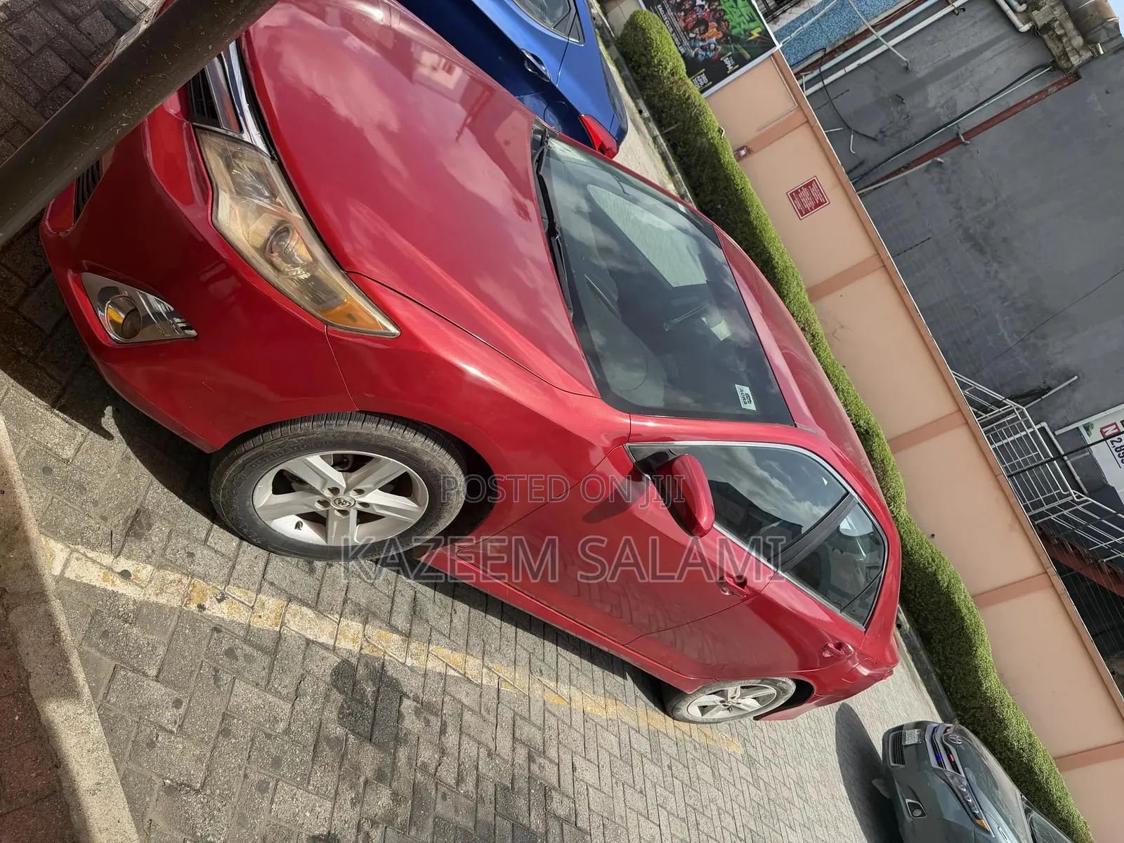 Toyota Camry SE 4dr Sedan (2.5L 4cyl 6A) 2012 Red
