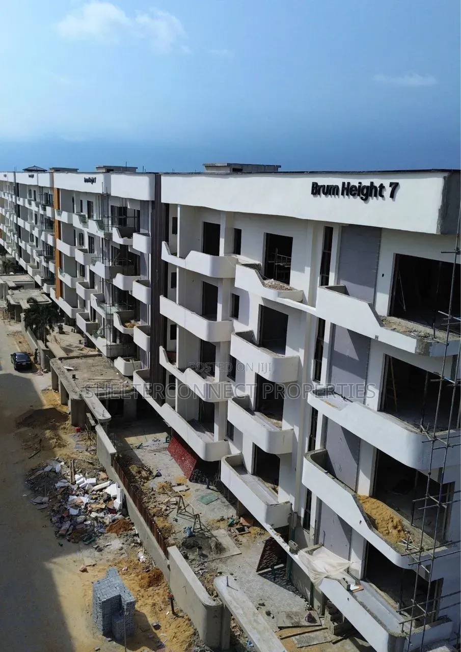 2bdrm Apartment in Lekki Phase 1 for sale