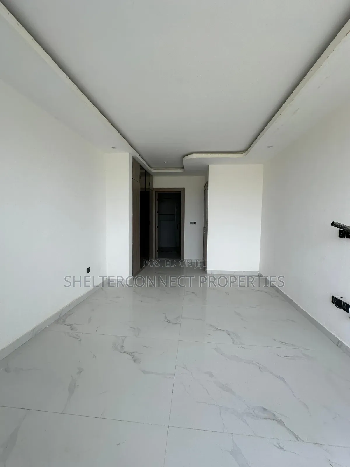 2bdrm Apartment in Lekki Phase 1 for sale