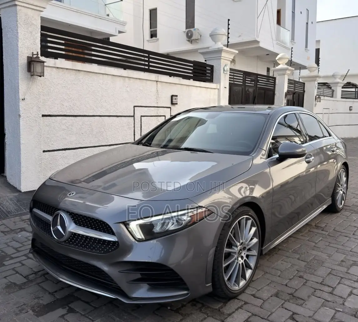 Mercedes-Benz A-Class Base A 220 AWD 4MATIC 2020 Gray