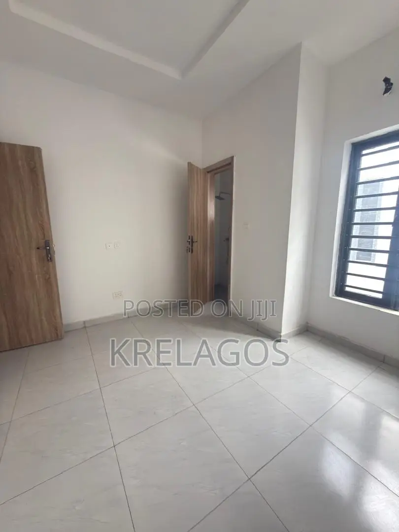 3bdrm Duplex in VGC / Ajah for rent