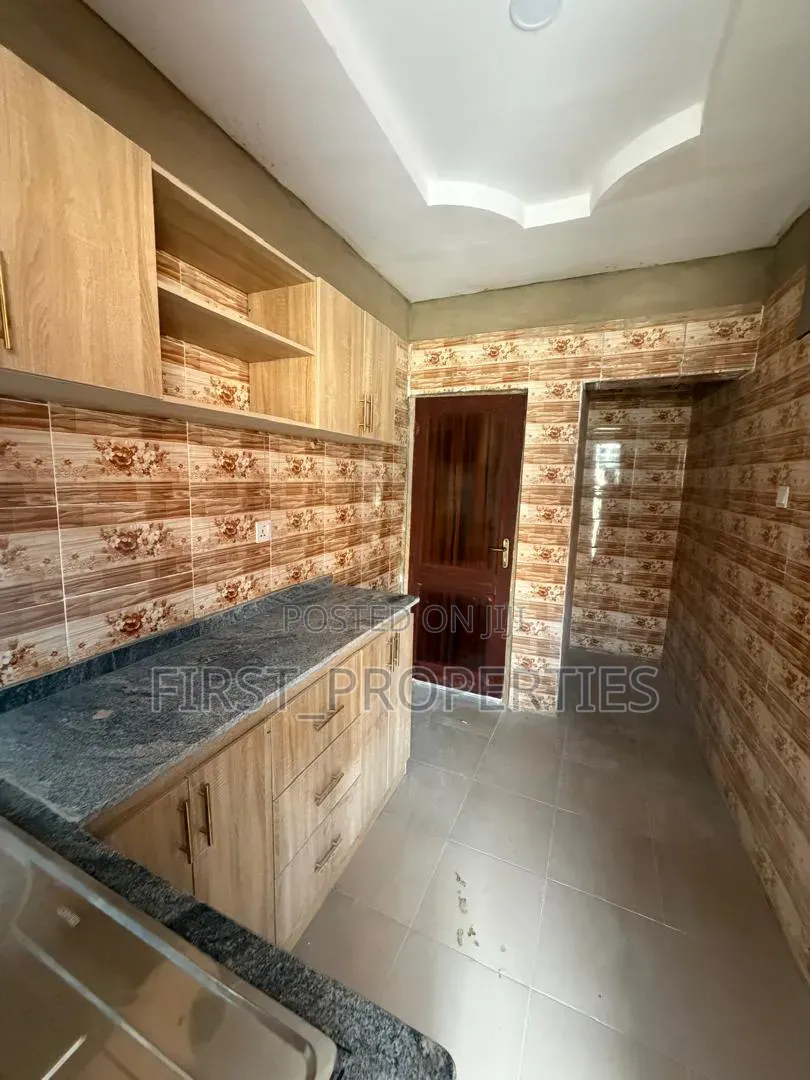 Furnished 3bdrm Block of Flats in Unity Start Gate, Oyo for rent