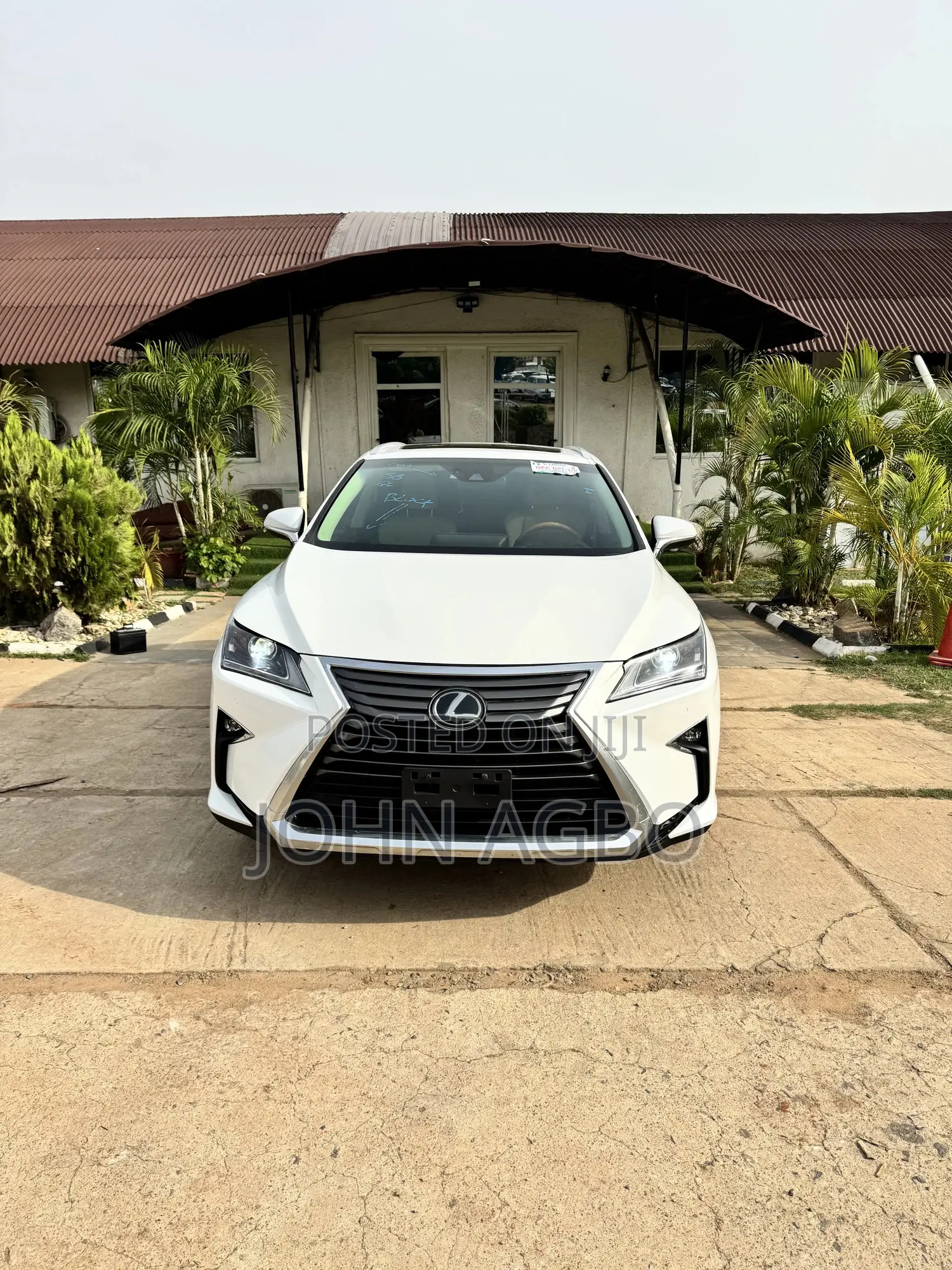 Lexus RX 350 FWD 2017 White