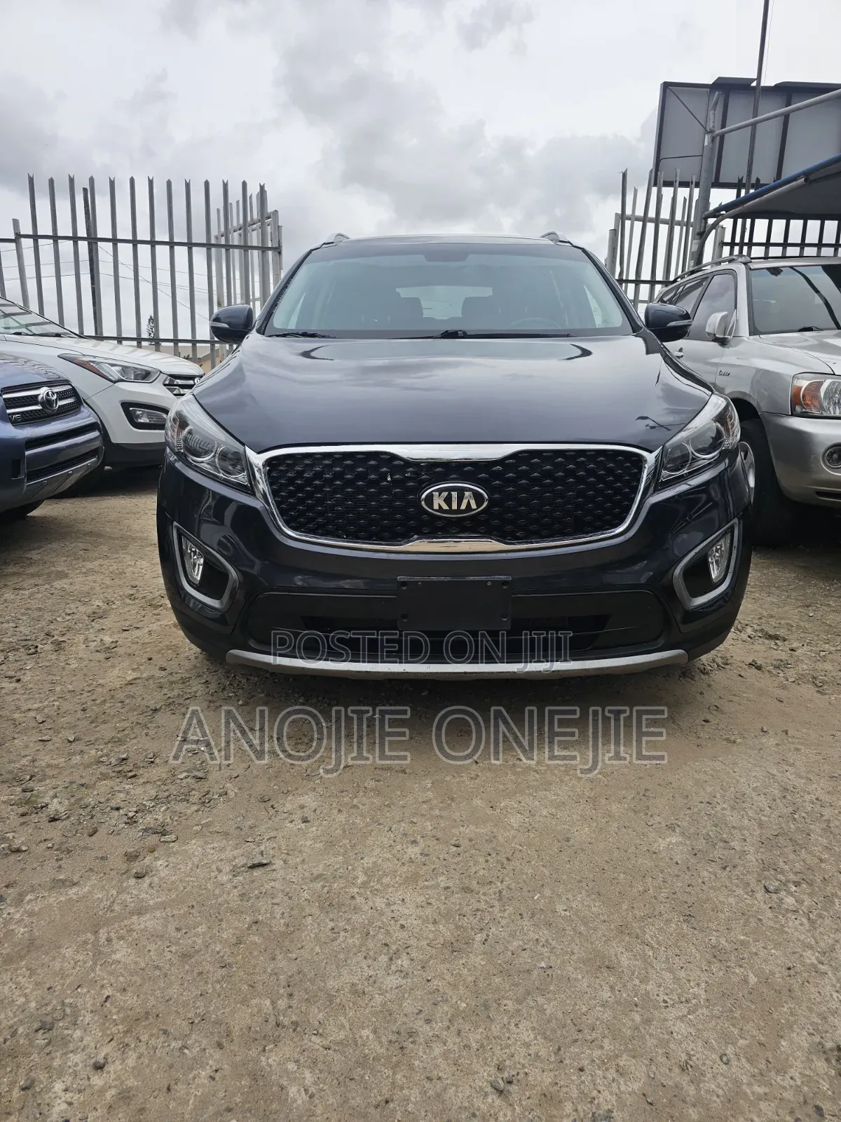 Kia Sorento 4dr SUV 2016 Gray