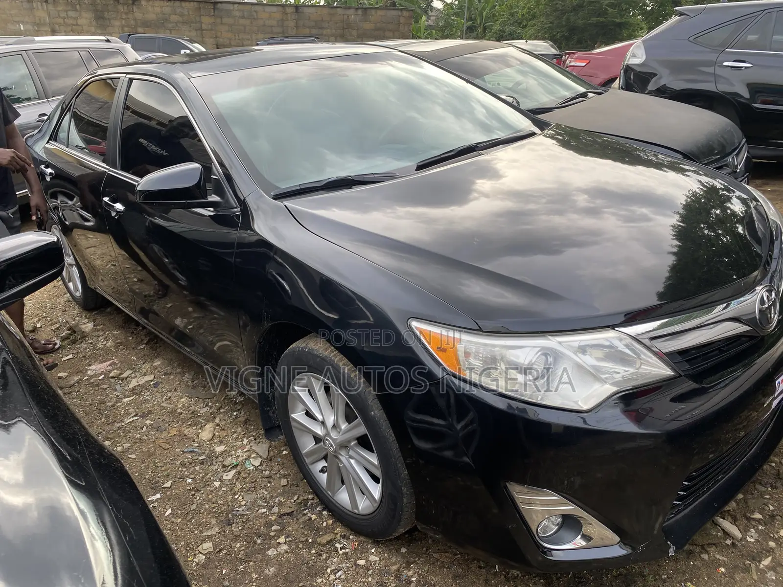 Toyota Camry LE 4dr Sedan (2.5L 4cyl 6A) 2012 Black