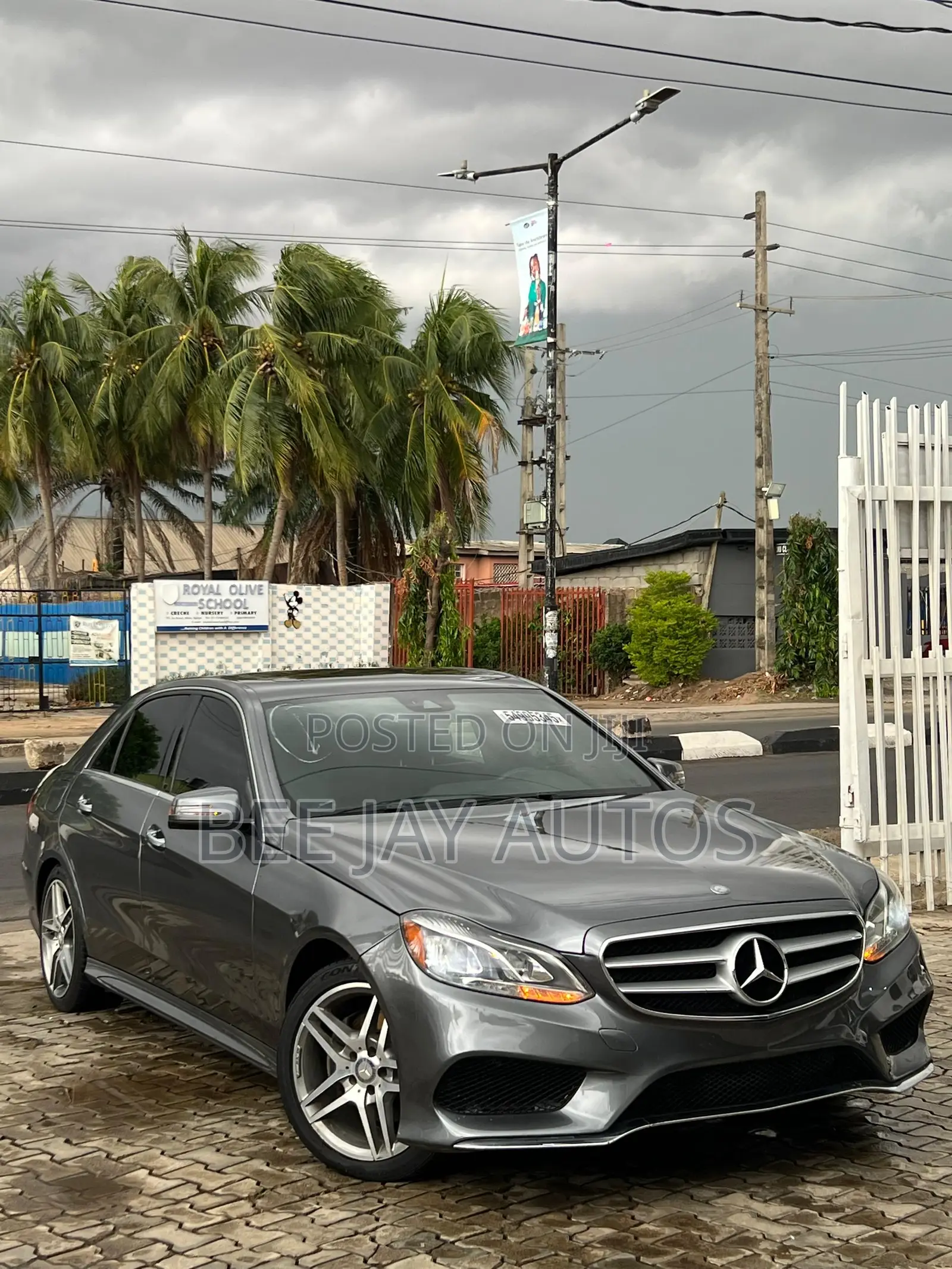 Mercedes-Benz E350 2015 Gray