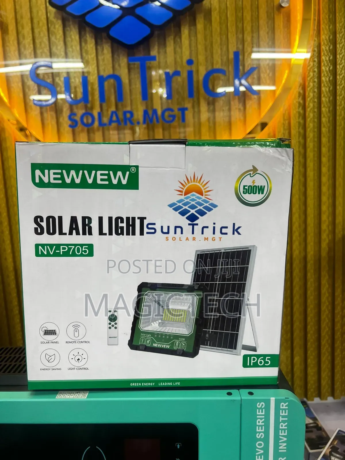Suntrick Newvew 500w Solar Flood Light With Solar Panel