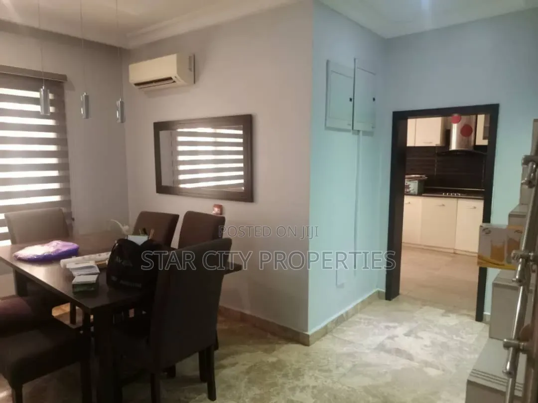 4bdrm Duplex in Ikeja Lagos for rent