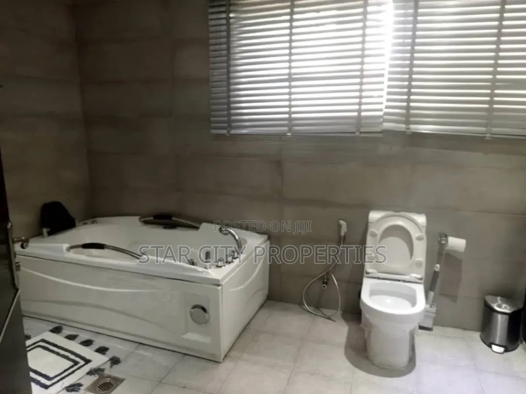 4bdrm Duplex in Ikeja Lagos for rent