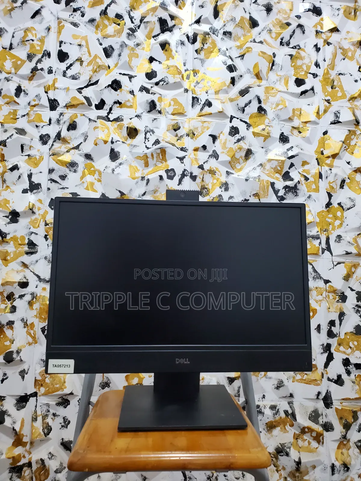 Desktop Computer Dell OptiPlex 5260 8GB Intel Core i3 HDD 500GB